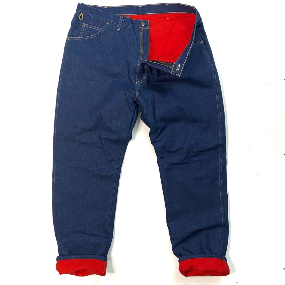 Vintage 90’s Wrangler Men’s Red Fleece Lined Denim Jeans Made in USA Size 40x32